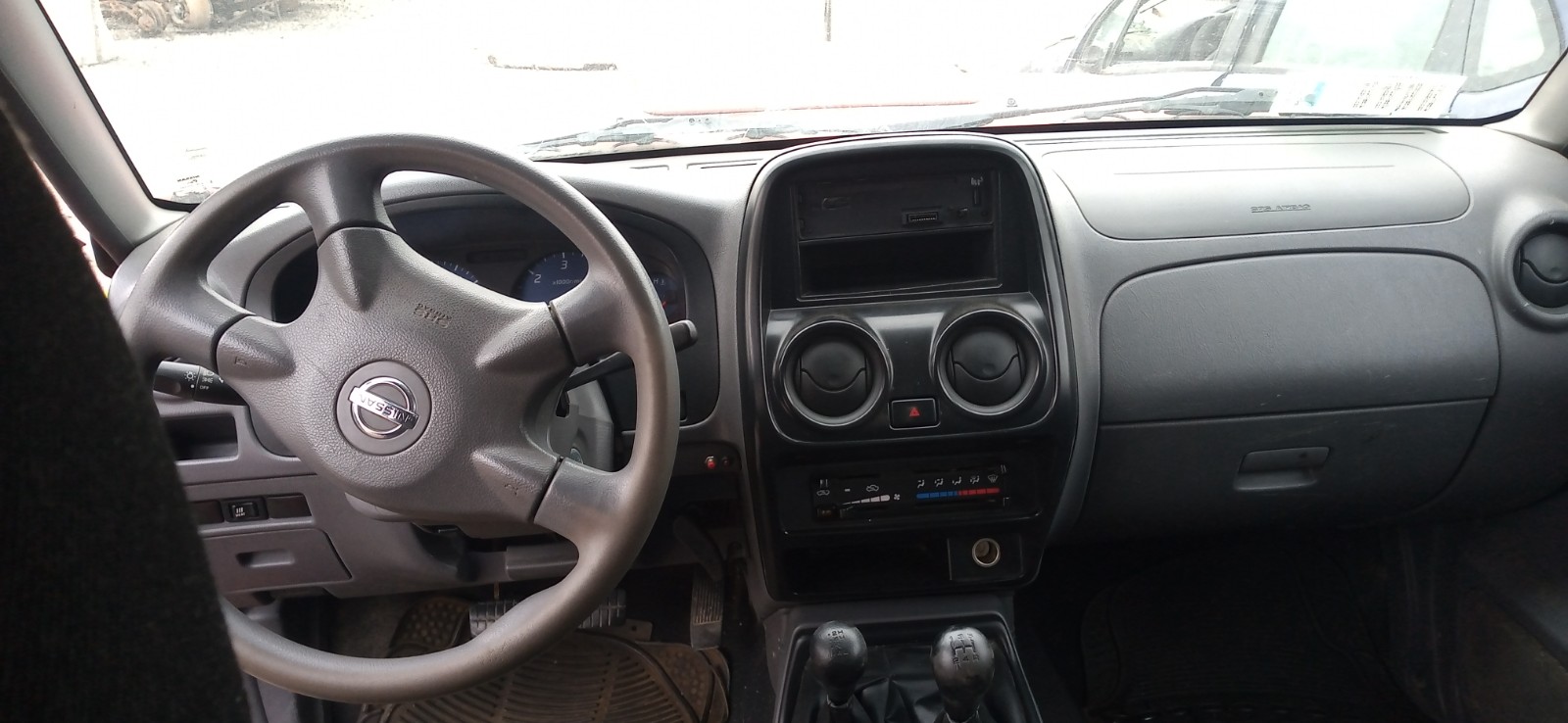  Nissan TERRAN0 2014    EN DESARME